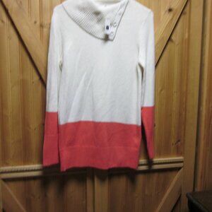 NWT xs Long tunic cowl neck sweater cream orange buttons on collar